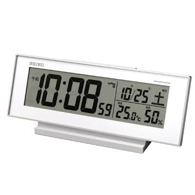 とにかくデザインに一目惚れ!との声が続出のセイコークロック電波めざまし時計SQ762W