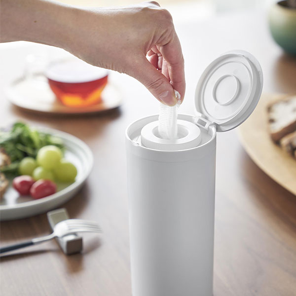 山崎実業 tower（タワー） ボトル型蓋付きウェットティッシュケース