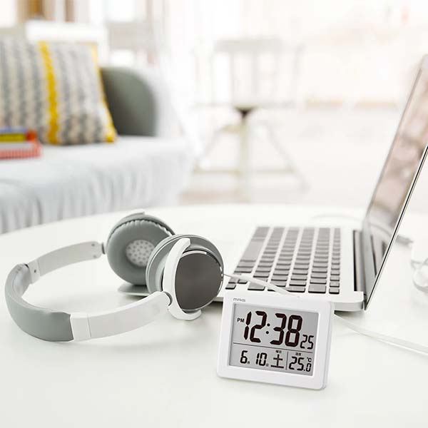 デジタル目覚まし時計 ブリム