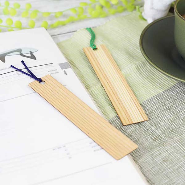 杉しおり（ブックマーク）