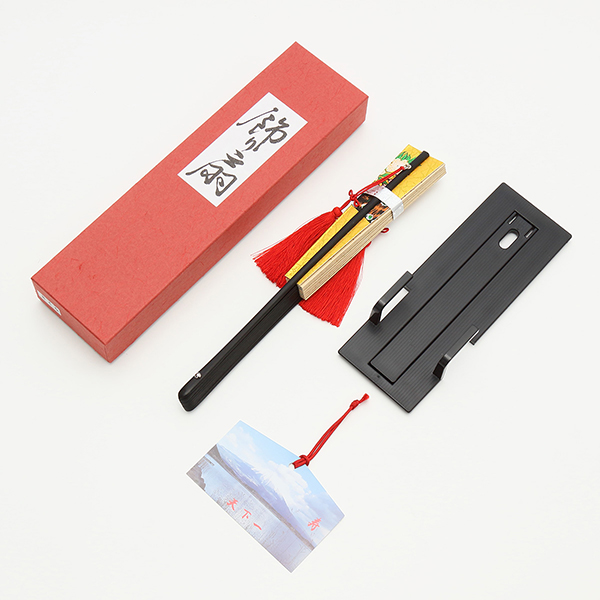 金地飾り扇子 金箔地黒骨 さくら 9寸10間